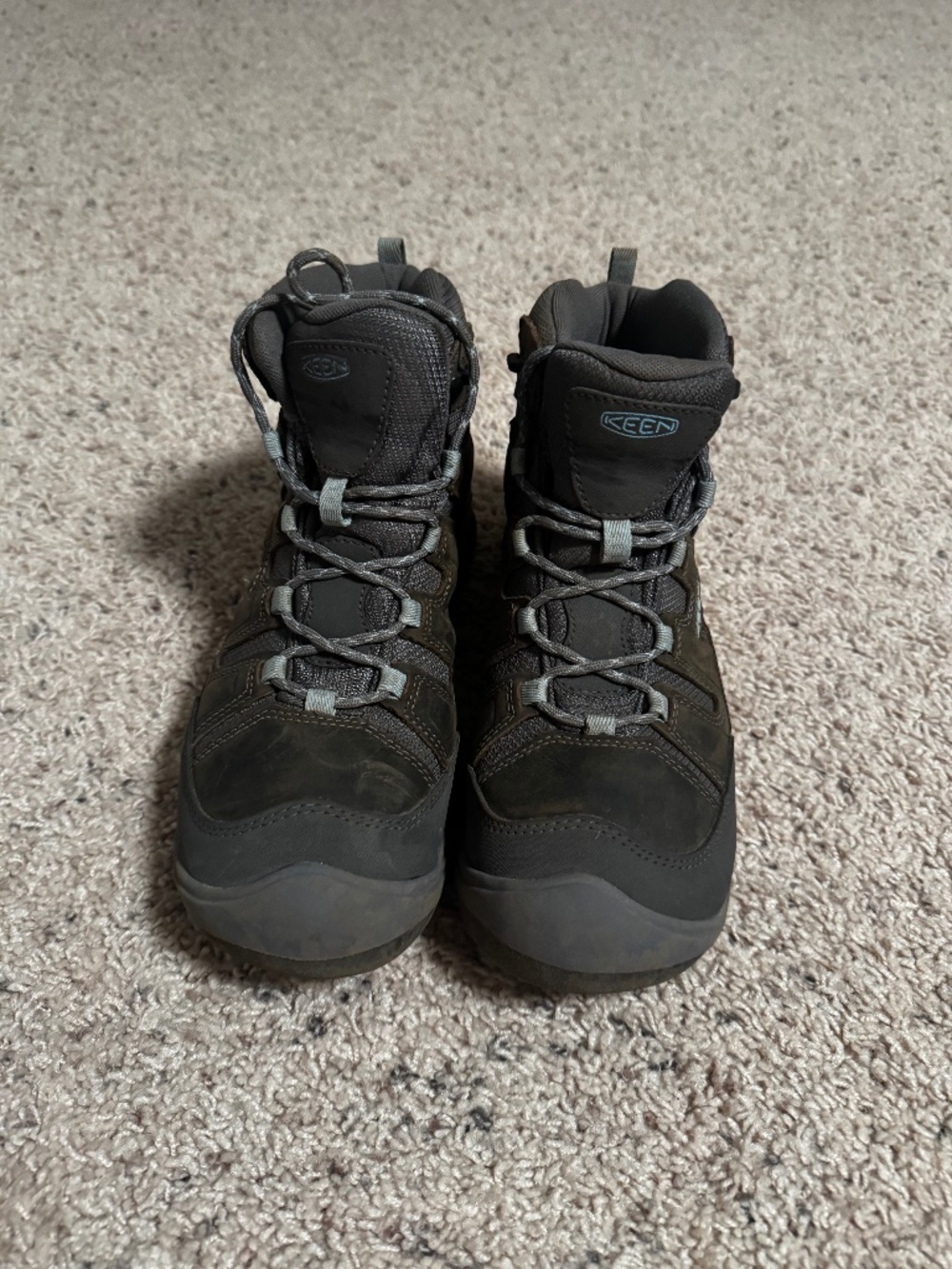 Keen women’s hiking boots